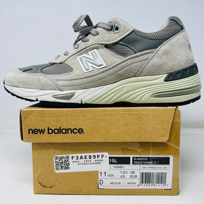 New Balance 991 MiUK Kith Grey