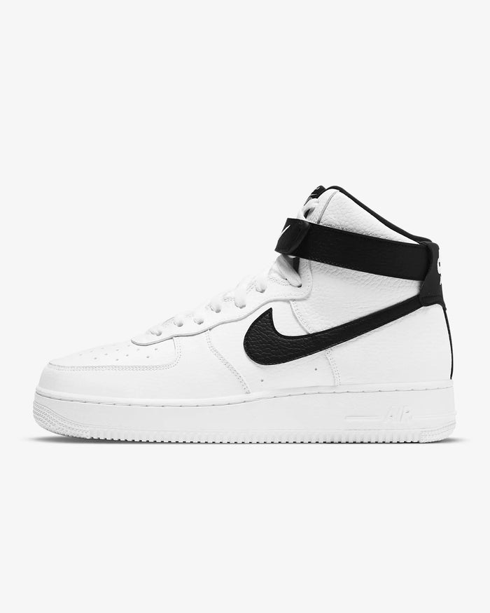 Nike Air Force 1 07 High sneakers in white leather with black detailing, high-top design, ankle strap, and iconic swoosh logo, side view.
