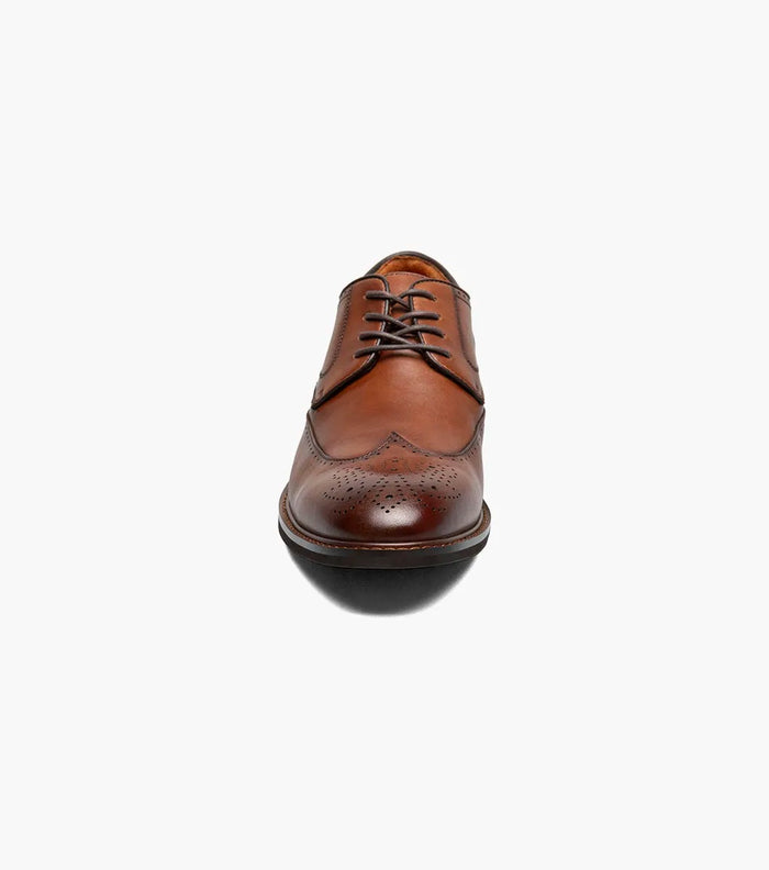 Stacy Adams Bennett Wingtip Oxford shoes in brown leather with brogue detailing and lace-up closure, front view.