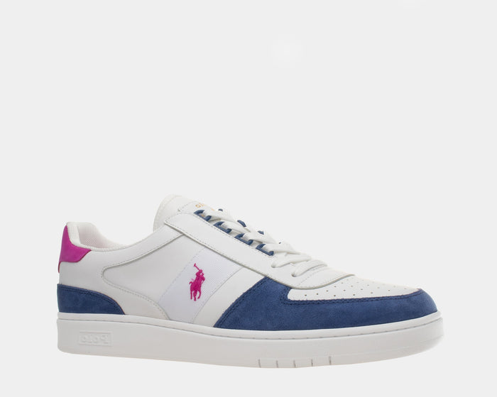 Polo Ralph Lauren Court PP sneakers in white leather with blue suede panels, pink embroidered logo, and lace-up design, side view.