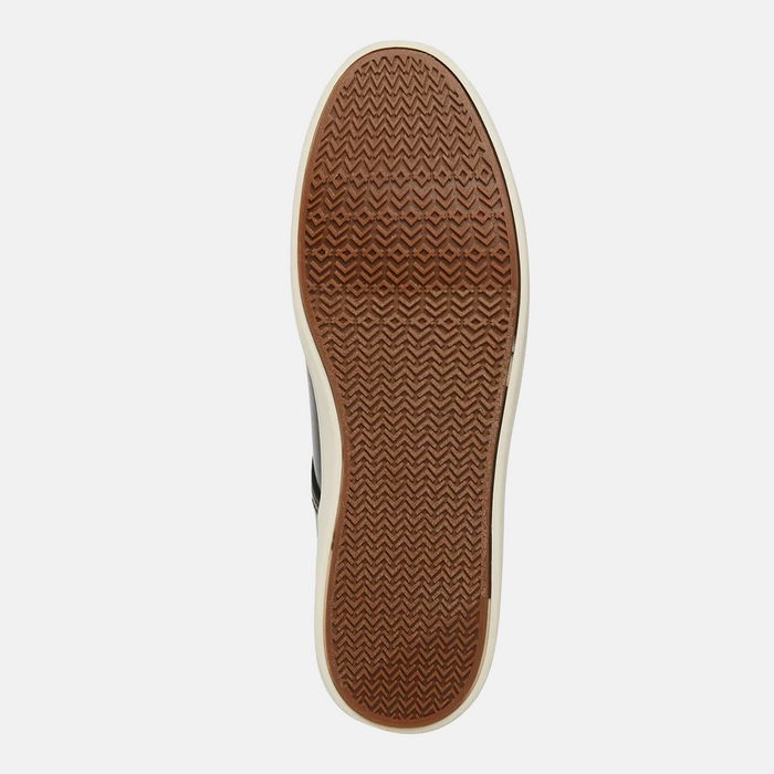 Steve Madden Fenta Leather shoes, brown rubber outsole with herringbone traction pattern, sole/bottom view