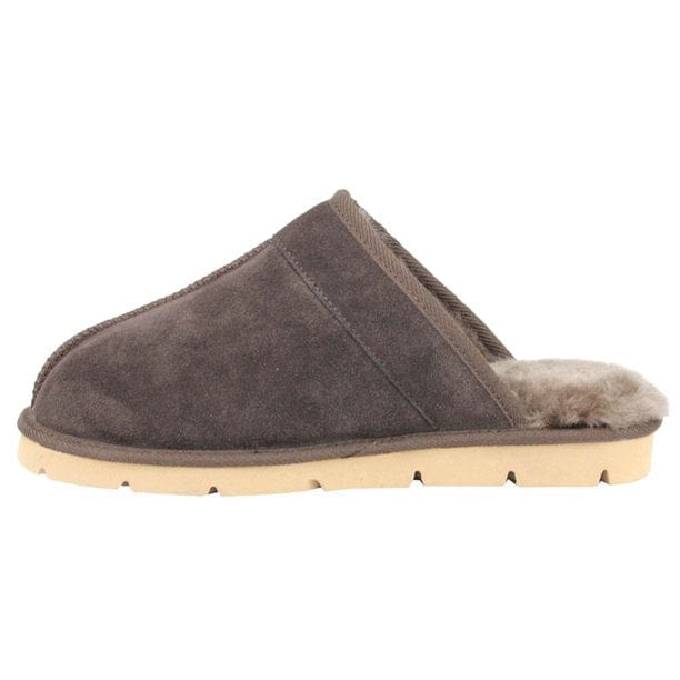 SuperLamb Khulan slippers in dark brown suede with plush fleece lining and beige rubber outsole, side view.