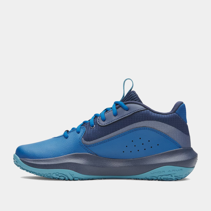 Under Armour Lockdown 7 basketball shoes in blue with durable leather upper and rubber sole, side view.