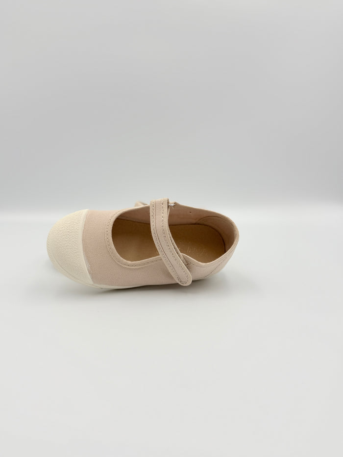 Mary Jane 'Cap Toe' Sand