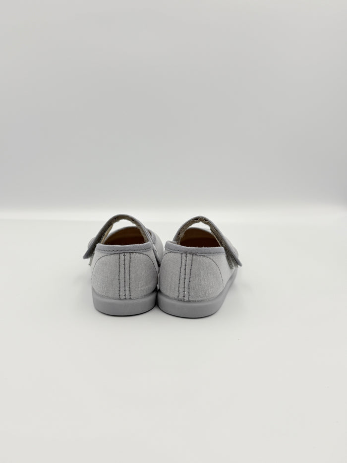 Mary Jane 'Linus Linen' Grey