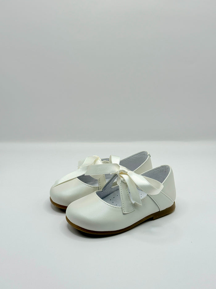 Mary Jane Silk Porcelain