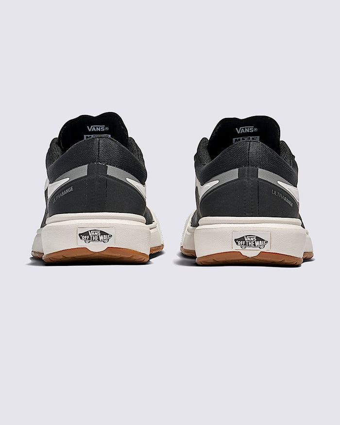 Vans MTE Ultrarange 2.0 sneakers back view in black with gray accents, durable heel design, and gum outsole detailing.