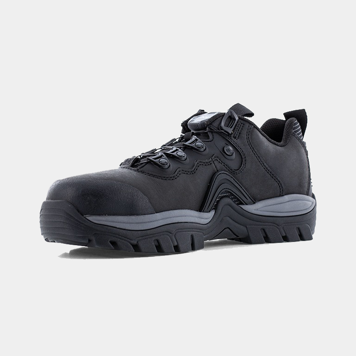DC WorkCrew Navigator Work shoes in black with durable leather upper, secure lace system, and rugged slip-resistant outsole, angled front side view.