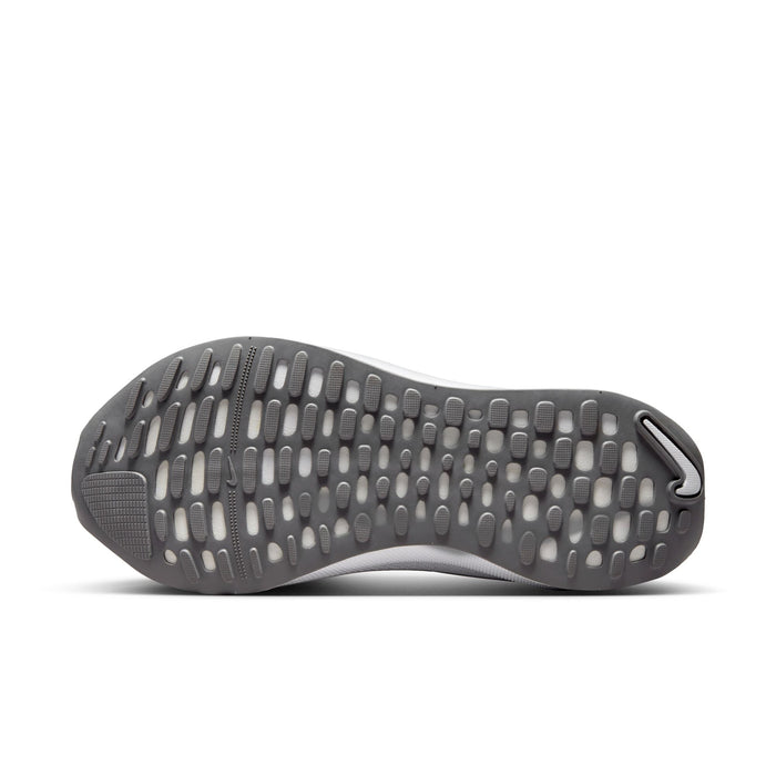Nike React Infinity Run 4 running shoes outsole featuring textured rubber tread in gray for enhanced grip and durability.