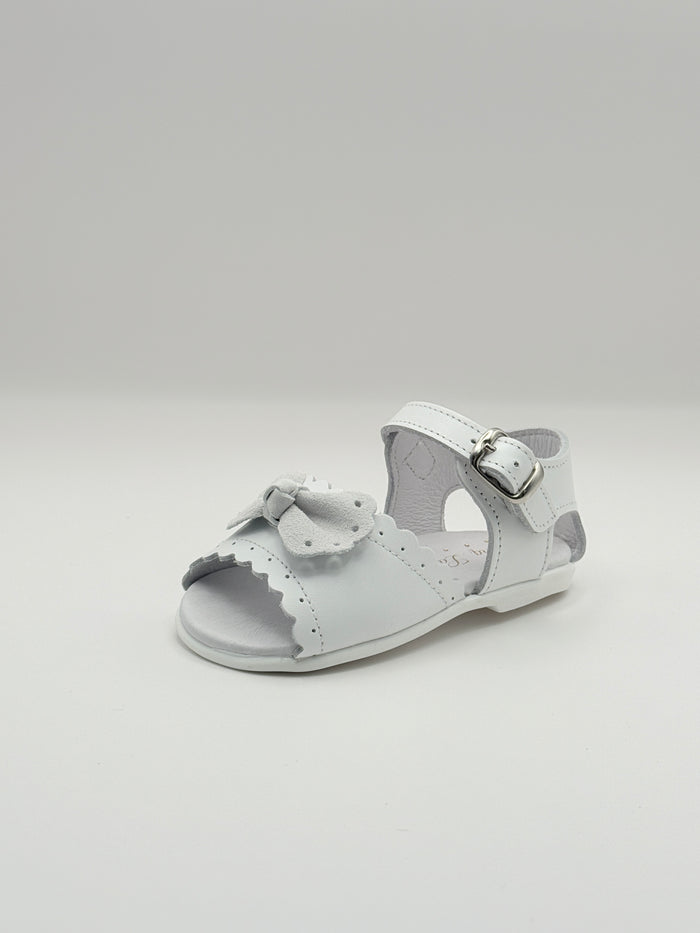 Sandal Scalloped Bow White