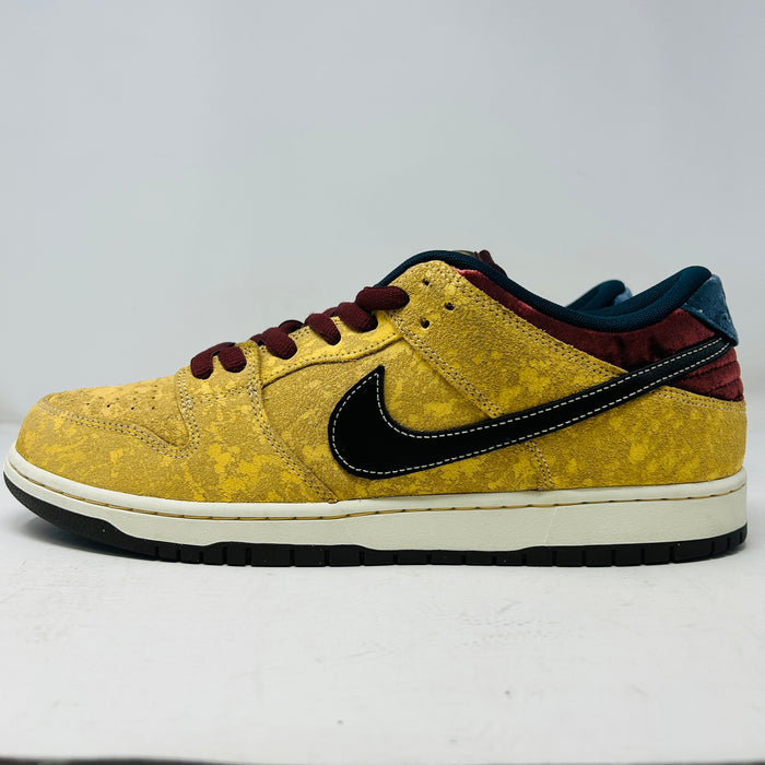 Nike SB Dunk Low City of Cinema