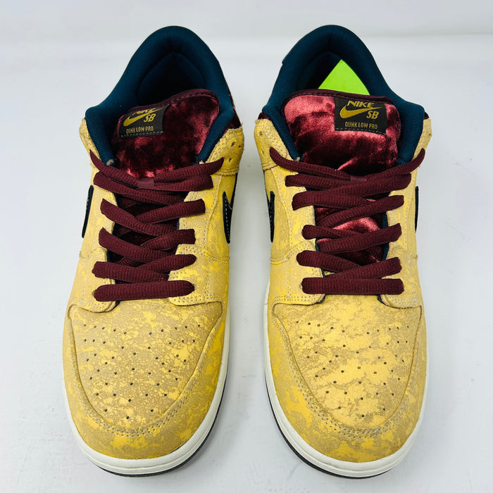Nike SB Dunk Low City of Cinema