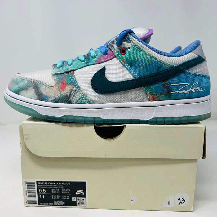 Nike SB Dunk Low Futura Laboratories Bleached Aqua