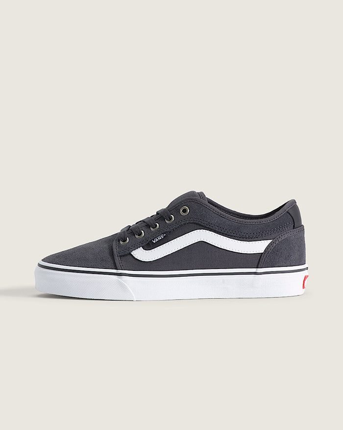 Skate Chukka Low Sidestripe