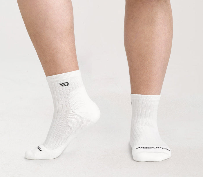 Solid Cushioned Quarter Socks - Image 3
