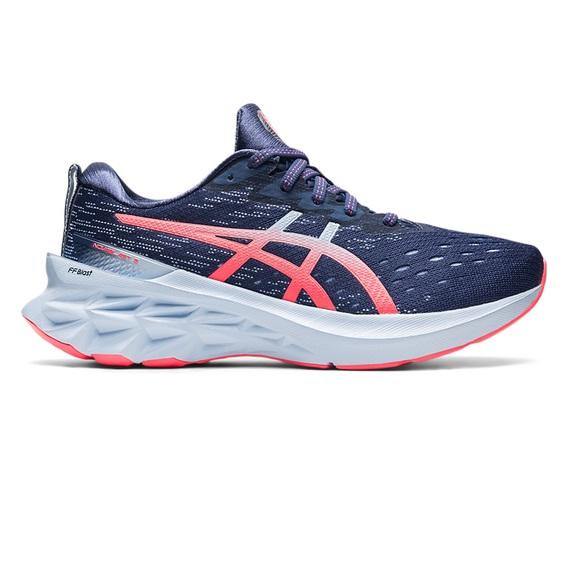 Women's ASICS Novablast 2